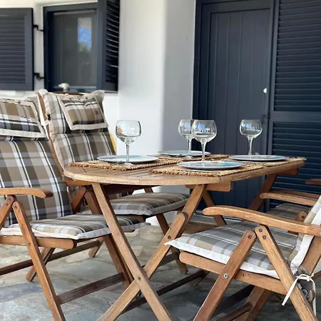 Sophia & Chris Apartment Santa Maria (Paros)